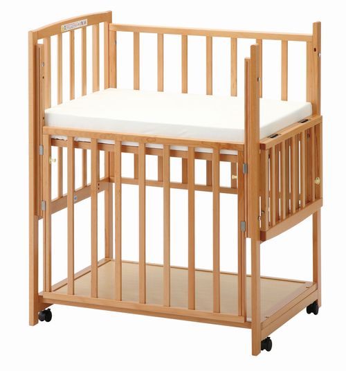小型ベッド（立型ベビーベッド 高床式） | ベビー用品レンタルのマルヨシ